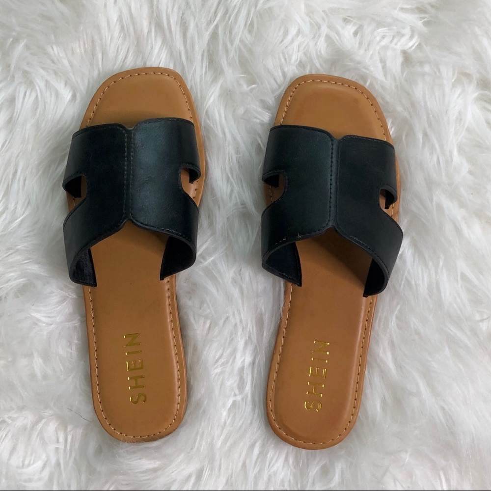 NEW! H cut out wide band flat slide sandals 🖤 - Picture 3 of 4